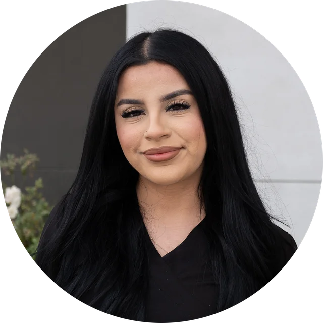 Liz, Clinical assistant