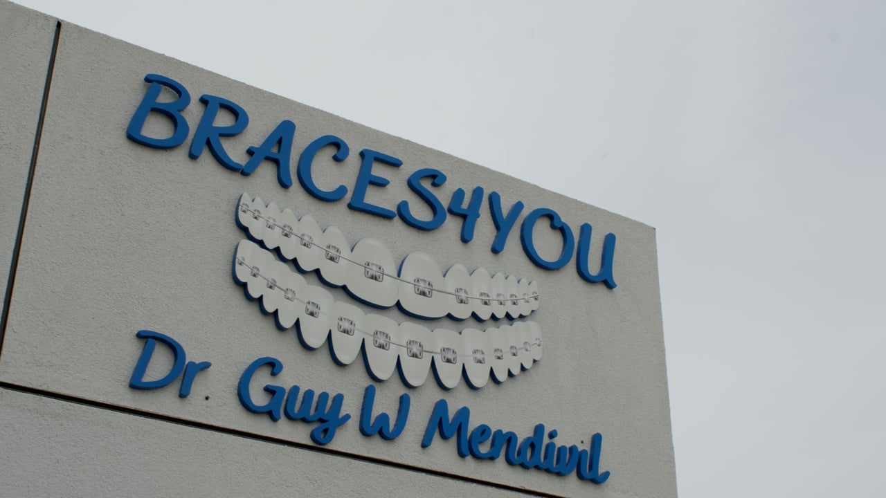 Exterior signage for Dr. Mendivil Orthodontics